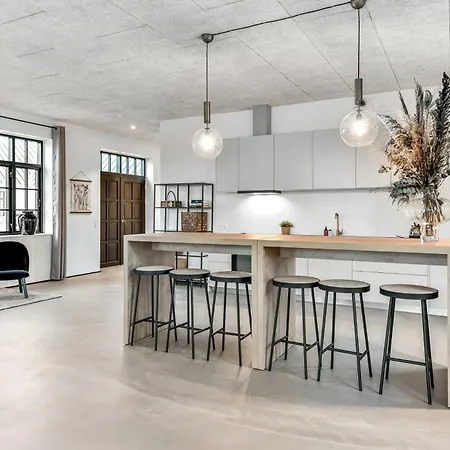 At Folle With Activities 펜션 *